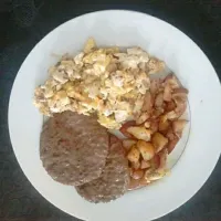 Homemade homefries sausage and eggs|Chrisさん