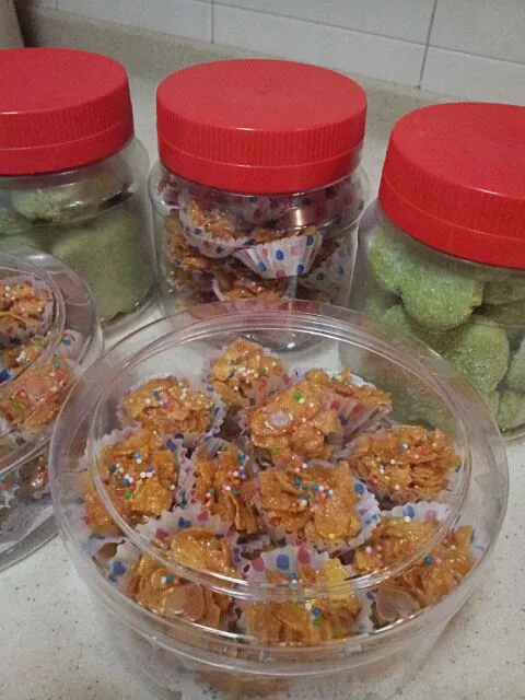 Honey Cornflake Cups for Chinese New Year|Shannonさん