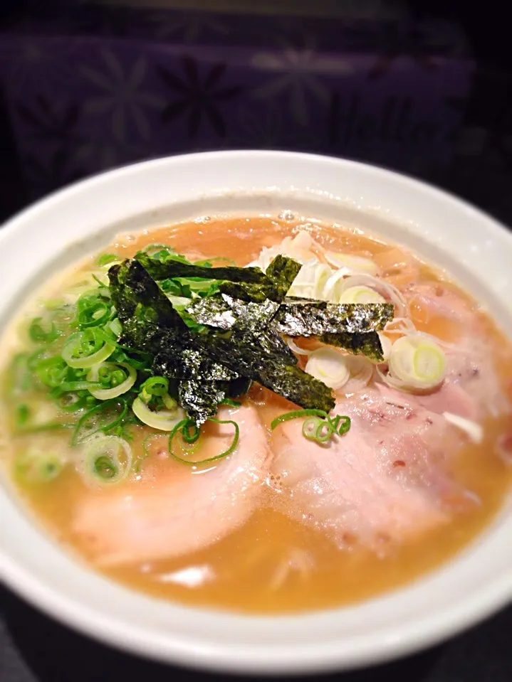 和風鶏麺 at Antaga 大正。|えすとさん