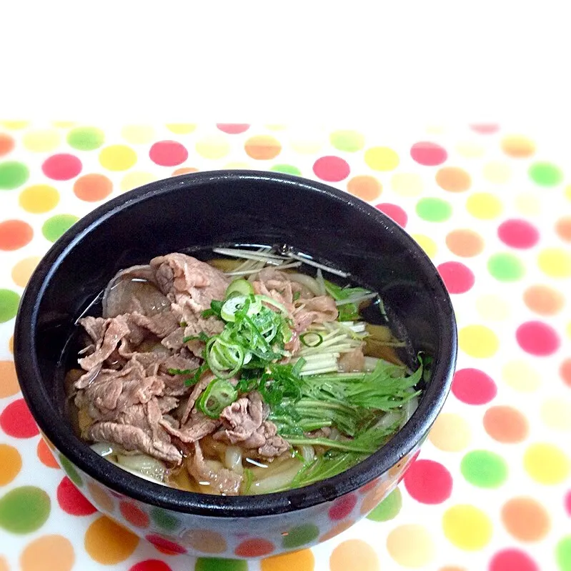 冷え込み厳しい朝は、肉うどん|美也子さん