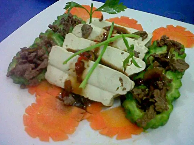 oyster Tofu and beef|Dan Alfred Garcia Madriagaさん