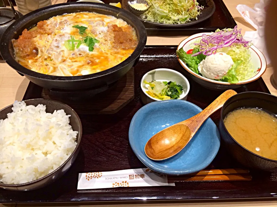 ロースカツ鍋ご飯？とんかつ和幸|織田美容室さん