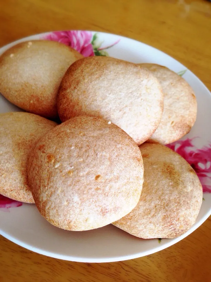 自家製酵母と甘酒のシンプルパン Simple bread of the homemade yeast and sweet alcoholic drink made from sake lees|Misuzu(@misumisu0722 )さん