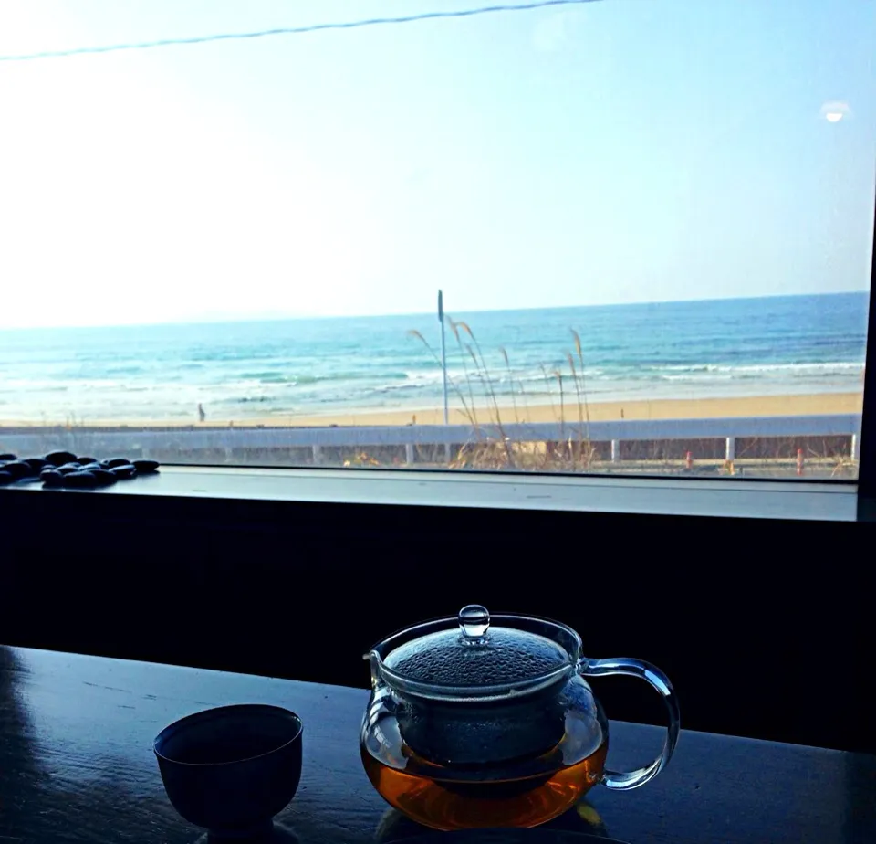 Snapdishの料理写真:海沿いのカフェにて。|愛されてキレイになるローフードさん