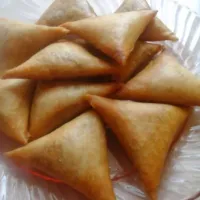 Snapdishの料理写真:samosa|Yana Irdinaさん