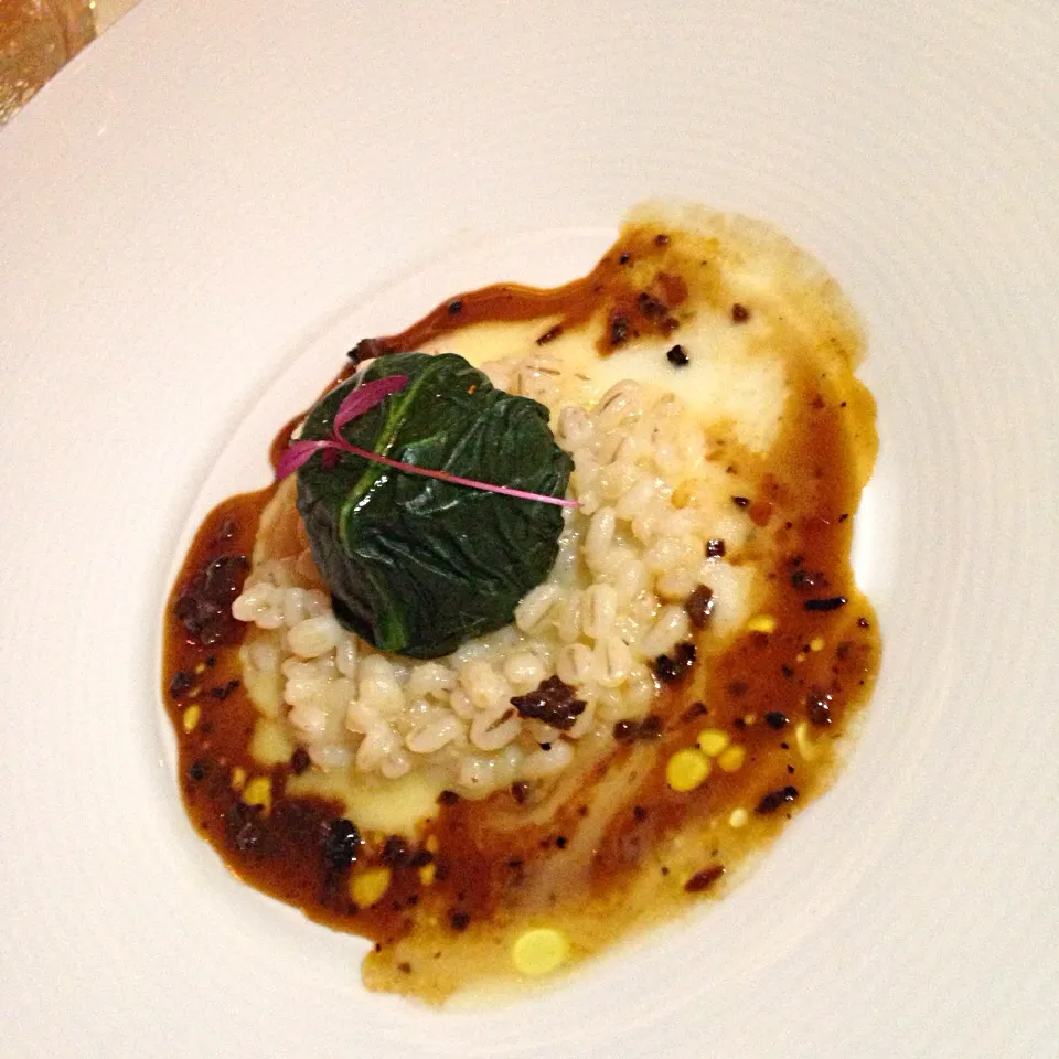 Scallops / barley risotto / truffle|Obeoom Jumsai Na Ayudhyaさん