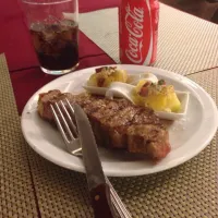 Snapdishの料理写真:Beef Steak with Mostard potatos. And Serrano Ham|Joan Lorente Grimaltさん