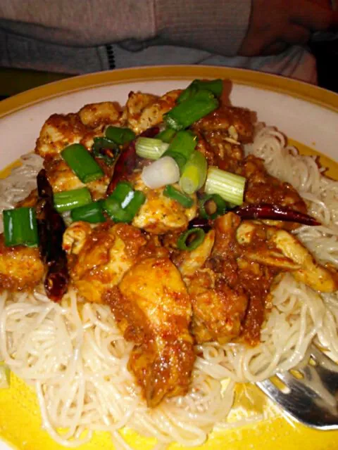 Daughters chix over Somen noodles.|Polly Gelfusoさん