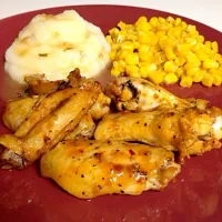 Spicy Lemon Peppered Chicken wings & Mashed potato with turkey gravy & Buttered Peppered Corn|Amaris Anterさん