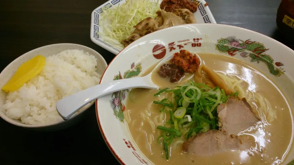 豚辛みそ添え定食|ボンゴさん