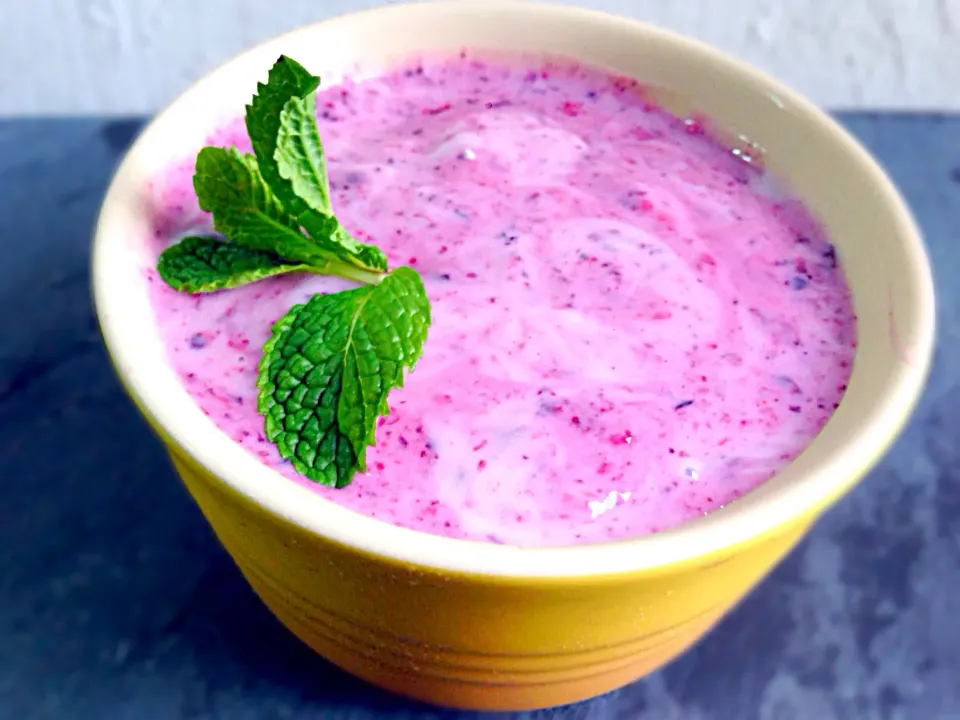 Mixed Berries Yogurt|Misstyさん