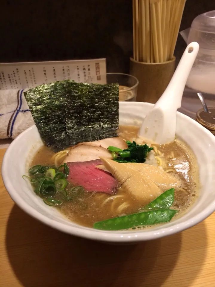 Snapdishの料理写真:煮干醤油SOBA 大盛り|Hajime Sakaiさん