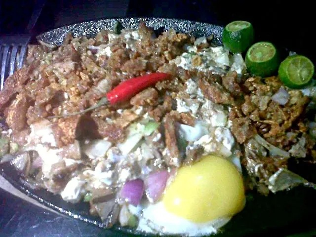 Crispy Pork Sisig: Philippines  1 Of its own authentic dish....|Dan Alfred Garcia Madriagaさん