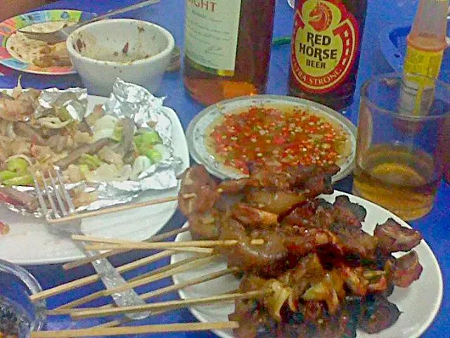 barbeque for beer and brandy? not bad at all|Dan Alfred Garcia Madriagaさん