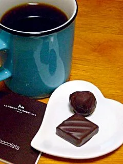 丸の内・LA MAISON DU CHOCOLAT の チョコレート（ロシェ・ノアール、カネル）|すーさん