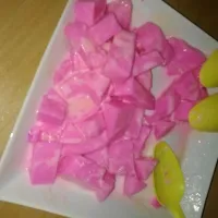 Snapdishの料理写真:pink gelatin..yummy|rizaldy rodriguezさん