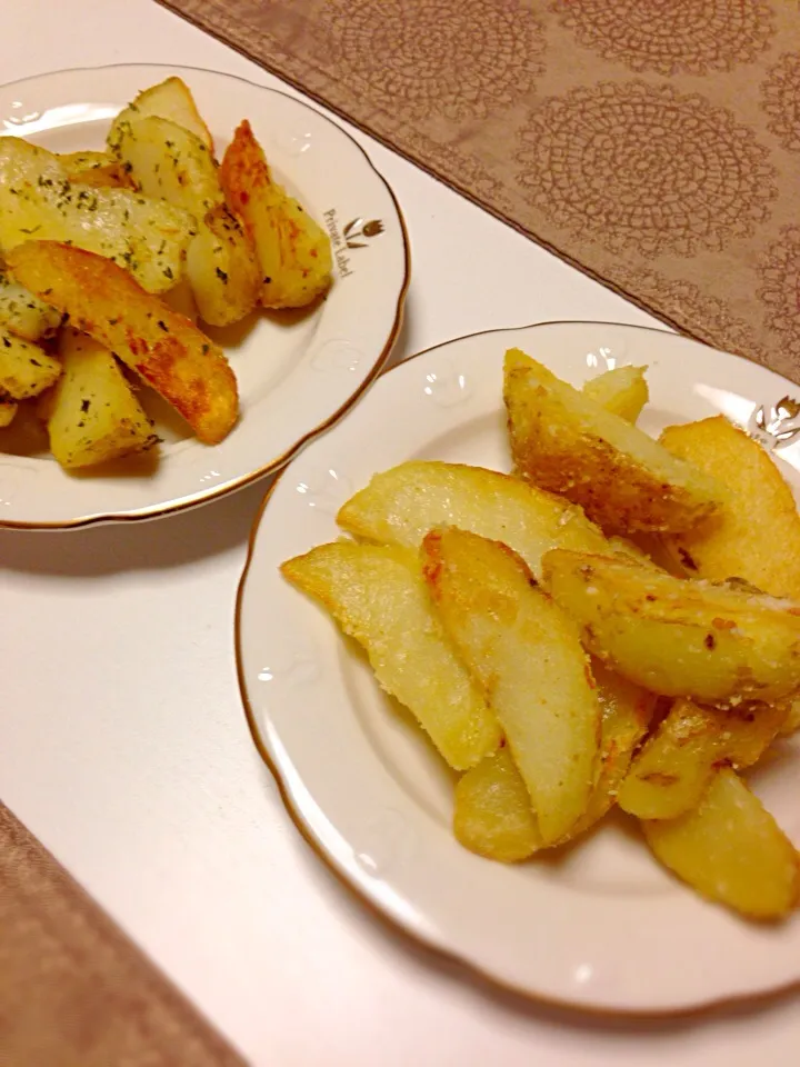 Snapdishの料理写真:Fried potato plane&cheeze|Junko Thapaさん