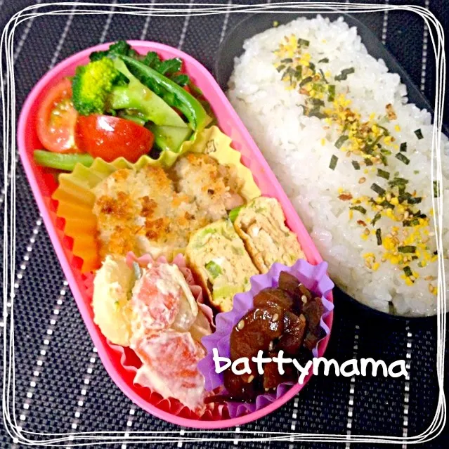 Snapdishの料理写真:鶏肉のガーリックパン粉焼き弁当〜☆battymamaのヘルシー美味しい女子弁当〜☆|ばってぃーまま＠♪さん