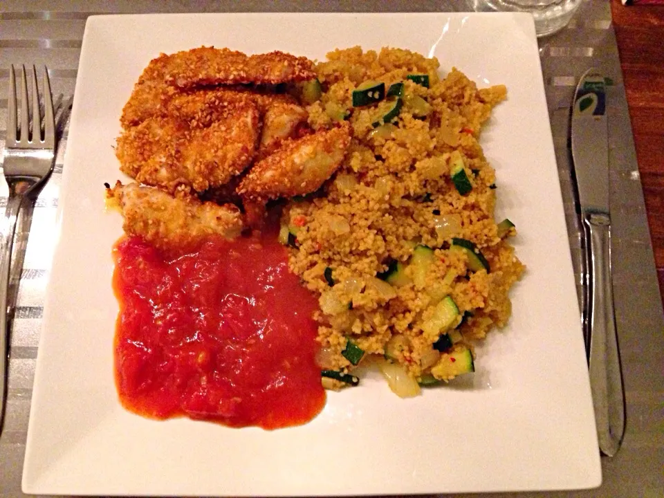 Sesam Chicken with tomato chutney and couscous.|Richard Koolenさん