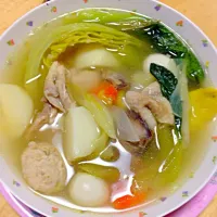 Snapdishの料理写真:Filipino Dish Nilagang Manok|Lori Lewisさん