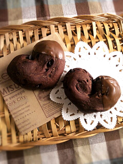 バレンタインはコレで勝負 スウィート ビターなチョコレートパン レシピ アイディア 1ページ Snapdish スナップディッシュ