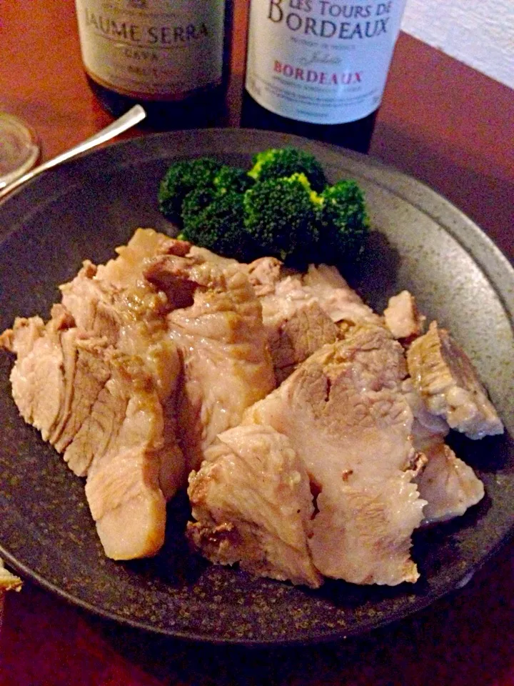 Snapdishの料理写真:Boiled pork♨️茹で豚〜|🌈Ami🍻さん