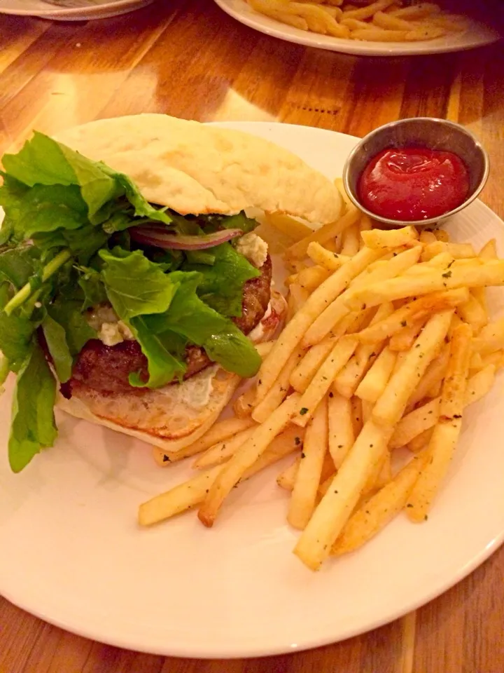 Lamb burger and fries|dianaさん