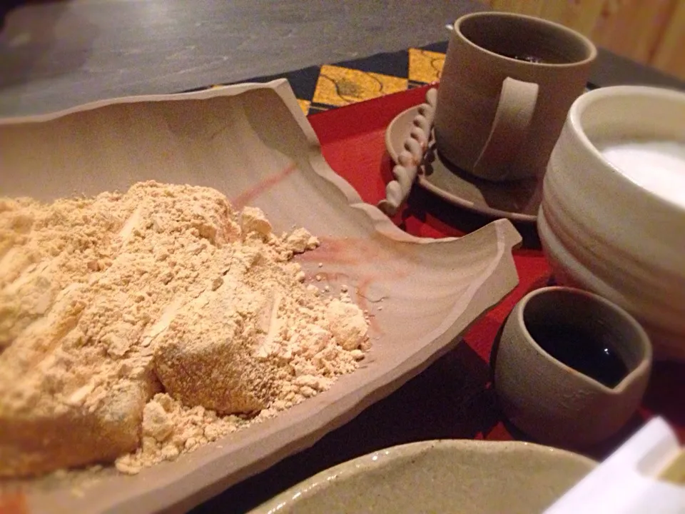 町屋カフェでわらび餅|カオルコさん