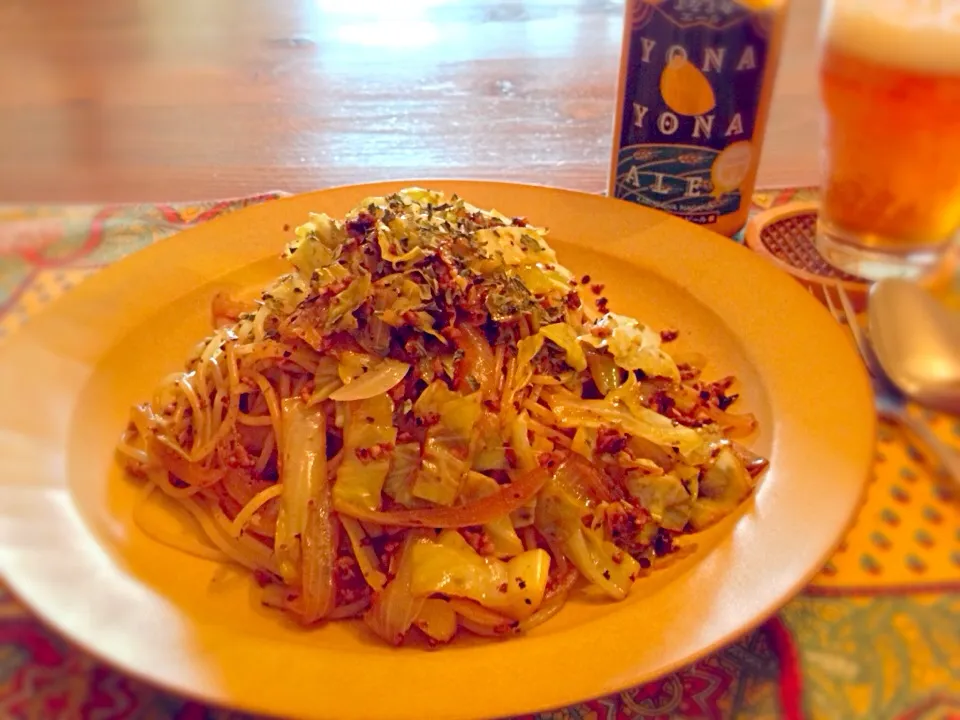 Snapdishの料理写真:キャベツ＆鶏挽き肉のパスタ🍝😋|hassanさん