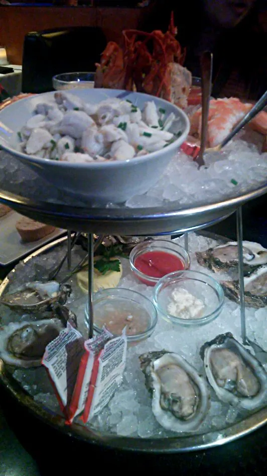 Seafood Tower ～o(^o^)o|quitaさん