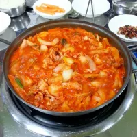 통돼지두루치기|강문규さん