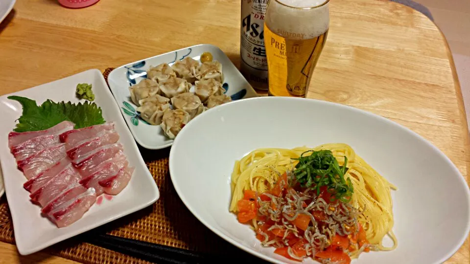 トマトとじゃこの和風パスタ
カンパチのお造り
シューマイ|LiSAさん