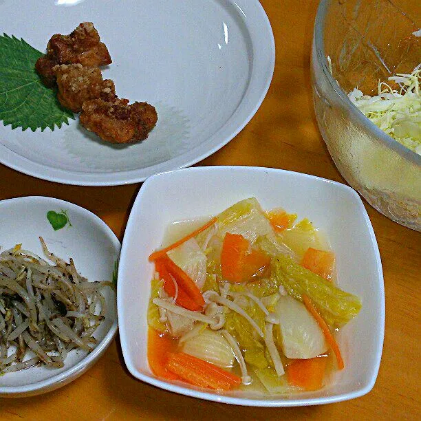 メインの唐揚げは、みんなが食べちゃった後に撮影したから、これだけ…|ふみぃさん