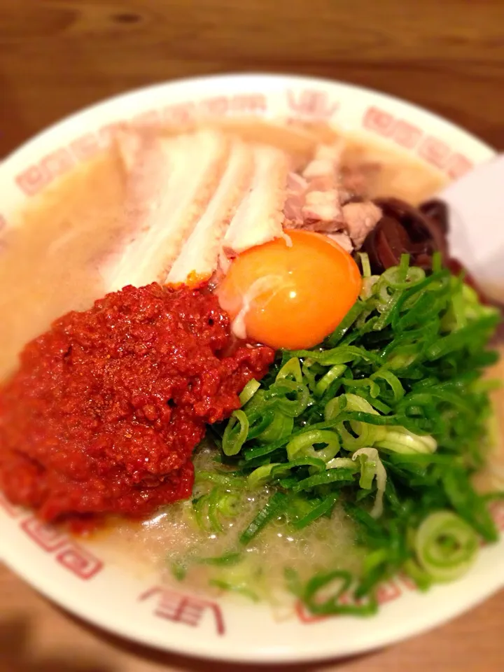 激辛肉味噌チャーシュー麺|たれめぐま◡̈✩*さん