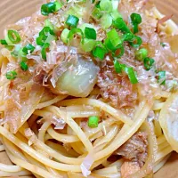 Snapdishの料理写真:ツナと玉ねぎの和風パスタ|Maichunさん