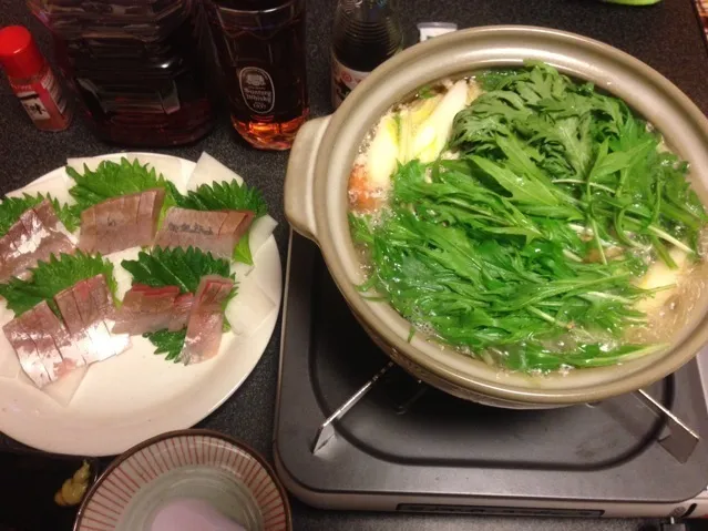 Snapdishの料理写真:野菜たっぷり鶏胸肉鍋、ワカナのお刺身！ ৎ꒰ ¯ิ̑﹃ ¯ิ̑๑꒱ુ ୭✨|サソリさん