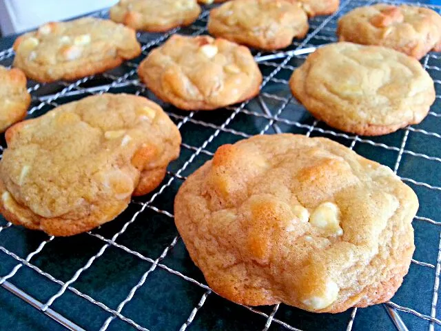 White Chocolate Macadamia Nut Cookies|S Theoさん