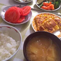 質素な休日朝ごはん。|ののさん