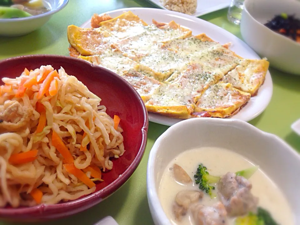 高野豆腐のフレンチトーストとクリームシチュー💓|カオルコさん