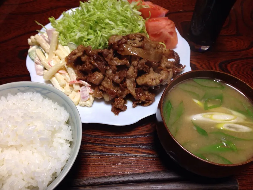 Snapdishの料理写真:自宅で、焼肉定食|まさとさん