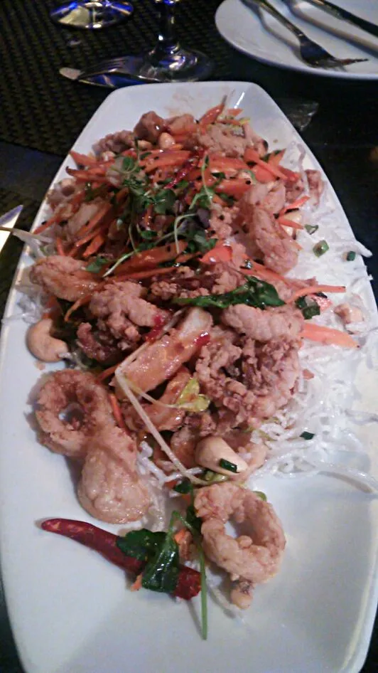 Crispy Cashewed Calamari～o(^o^)o|quitaさん