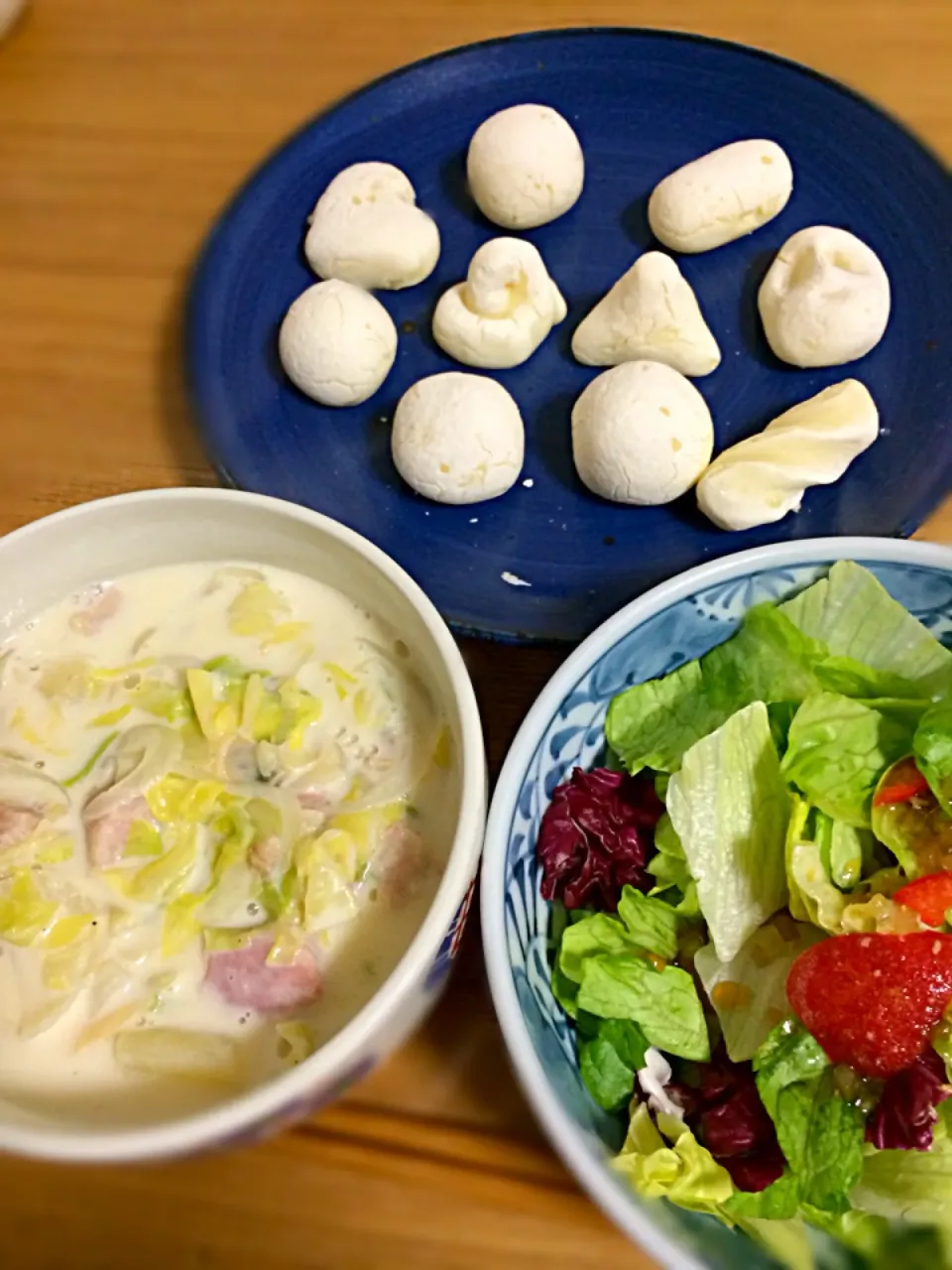 ポンデケージョのある夕食|さらば広島の長きまつげ(東京なう)さん