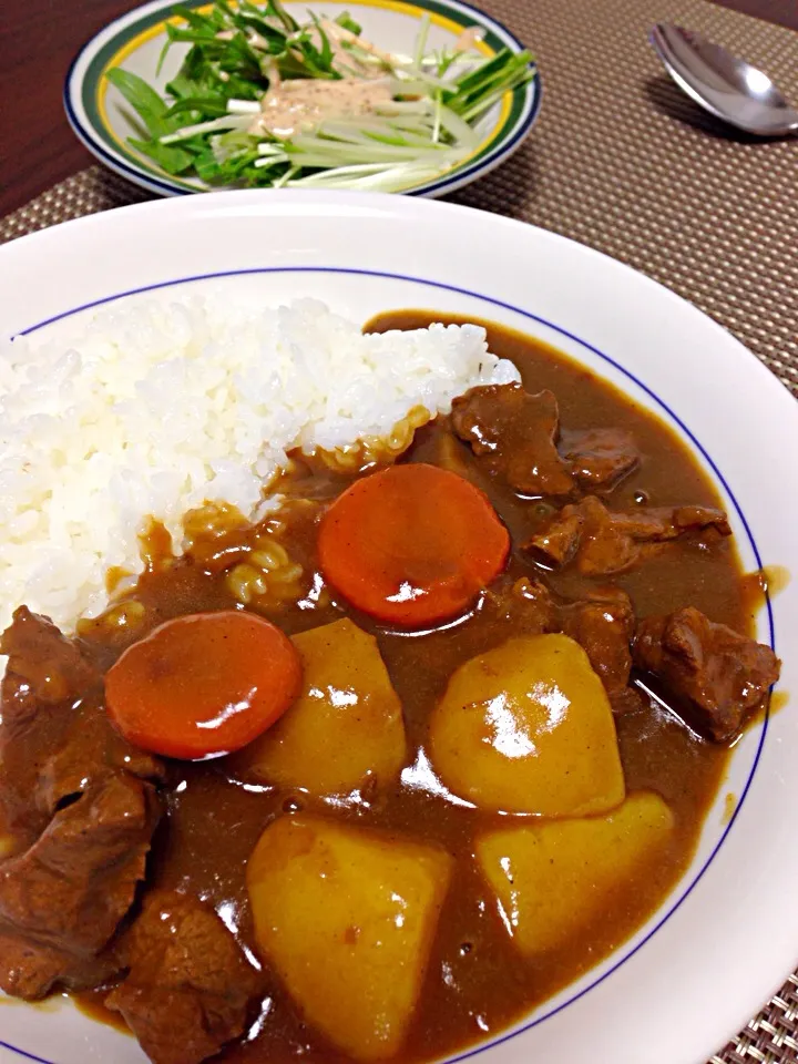 牛スジカレーライス🍛|し〜ぽん☆さん