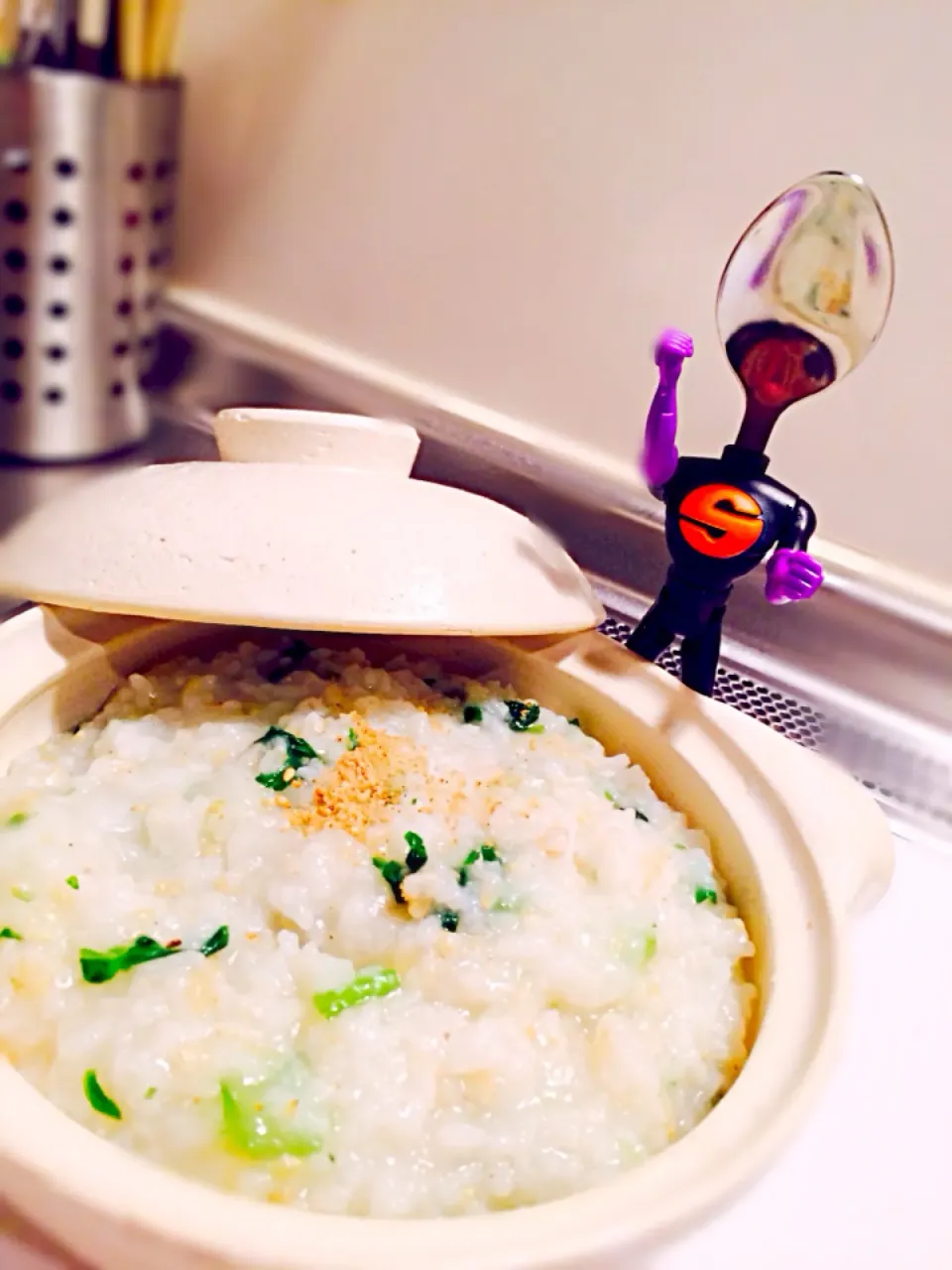 For January 7th. Rice porridge with seven spring herbs. 七草粥|Minakoさん