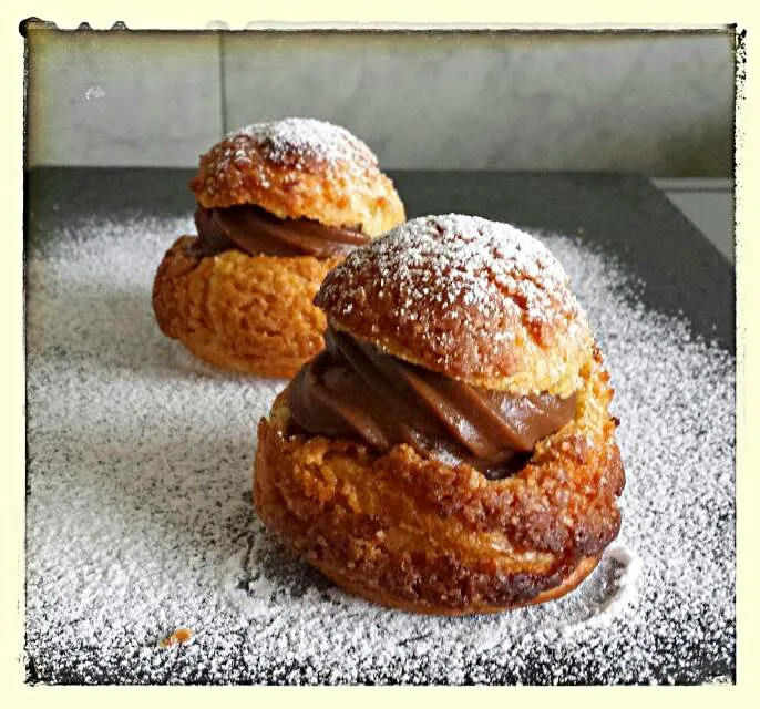 Choux craquelin au chocolat et creme de marron...|Slimloloさん