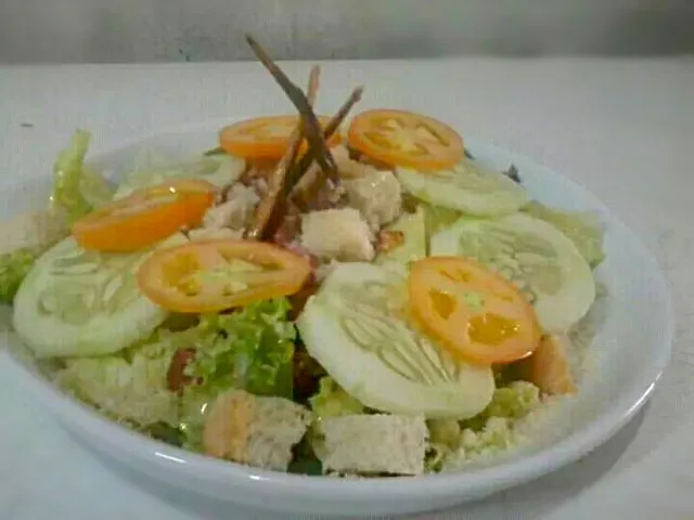 Anchovy & Veggie Salad|Dan Alfred Garcia Madriagaさん