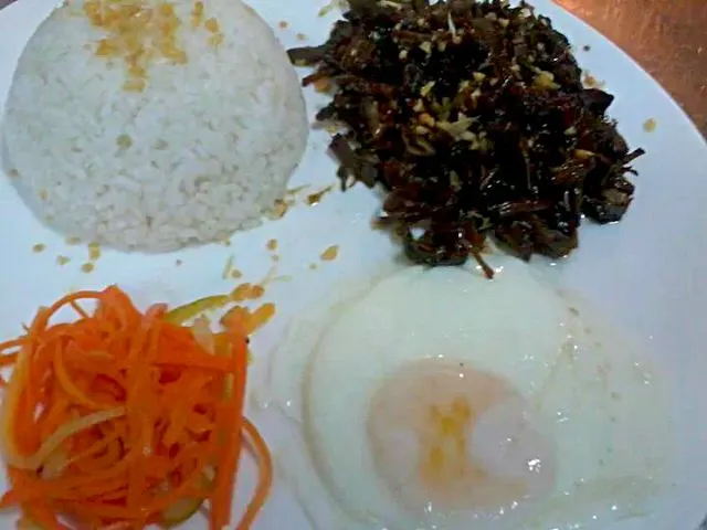 Garlic Beef Flakes Perfect for breakfast|Dan Alfred Garcia Madriagaさん