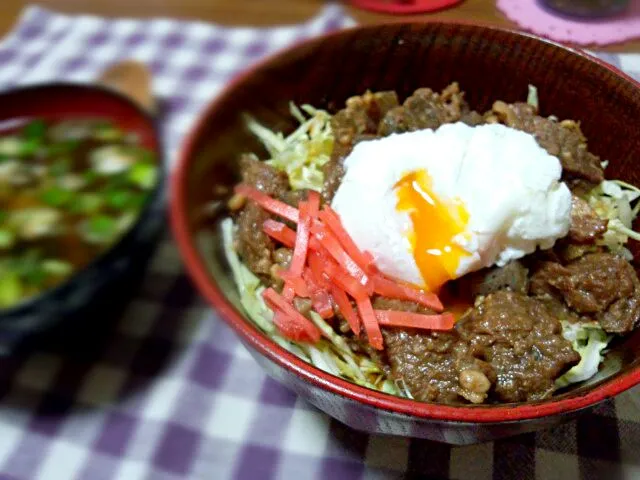 牛すじ煮込み丼|ゆぅさん