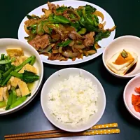 小松菜とアゲの炒め煮とキャベツと豚肉の中華炒め|chickさん