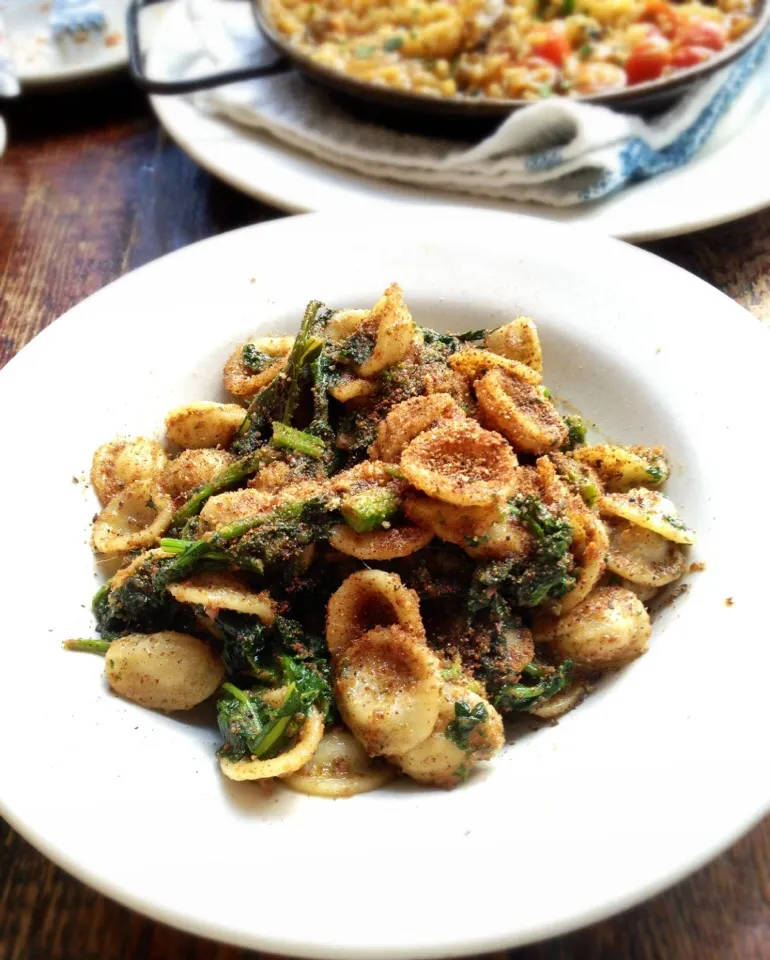 Orecchiette Cime Di Rapa E Acciughe orecchiette pasta with broccoli rabe, anchovies, bread crumbs, garlic and olive oil|MyRaXさん